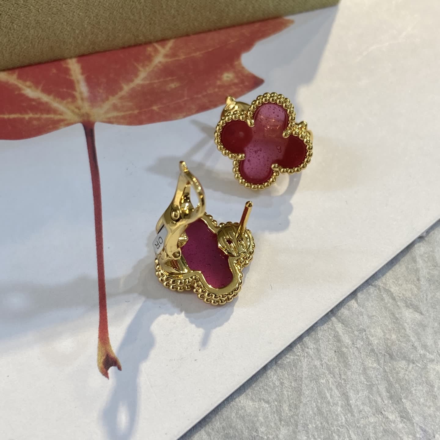 Van Cleef & Arpels Alhambra Earrings-VE0199
